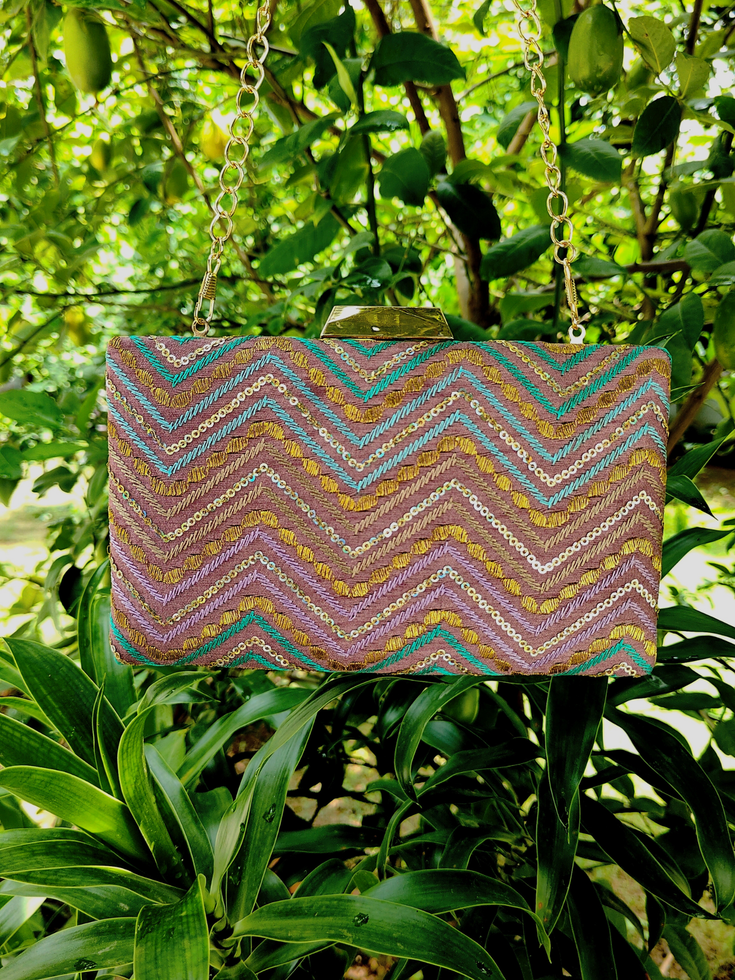 Rangsham rectangle Clutch